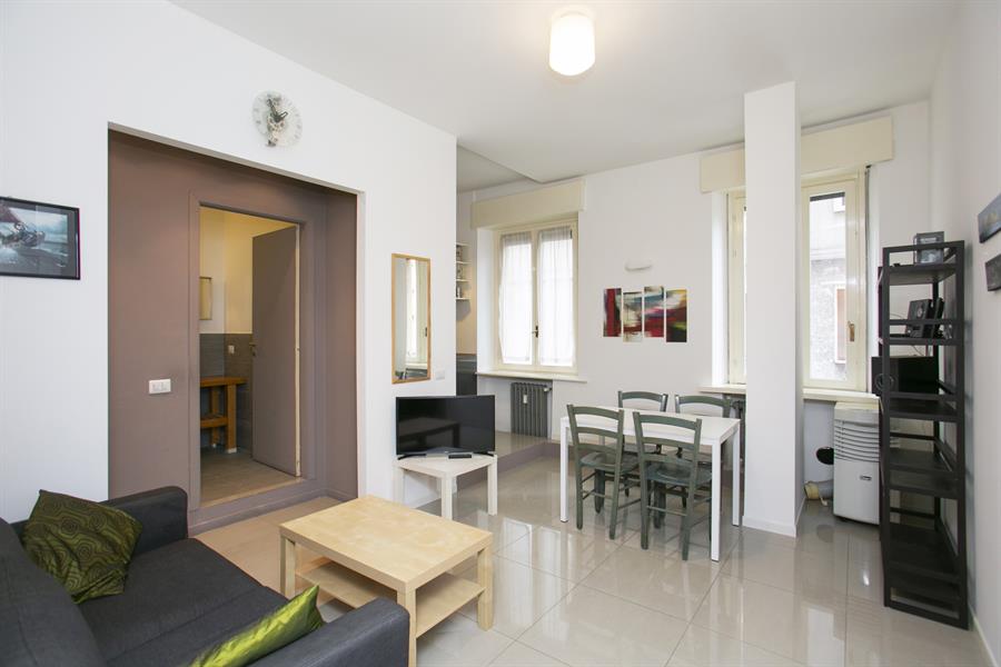 hotel-img